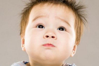 ​女的脸上长斑说明什么 脸上长斑的民俗面相讲究