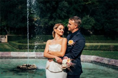 ​女人痣相图解  女人面部有福气的痣