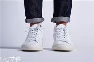 小白鞋可以用牙膏洗吗?小白鞋用牙膏洗好处多 小白鞋可以用牙膏洗吗?小白鞋用牙膏洗好处多