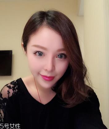 撞色妆怎么化好看 简单撞色妆图解教程 撞色妆怎么化好看 简单撞色妆图解教程