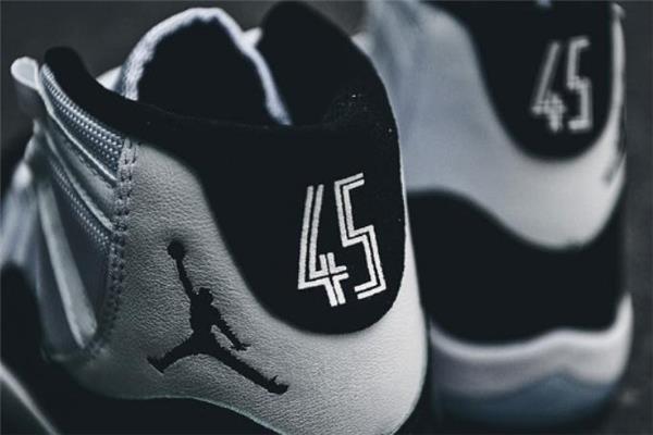 aj11康扣和aj13熊猫哪个好 两大爆款配色 aj11康扣和aj13熊猫哪个好 两大爆款配色