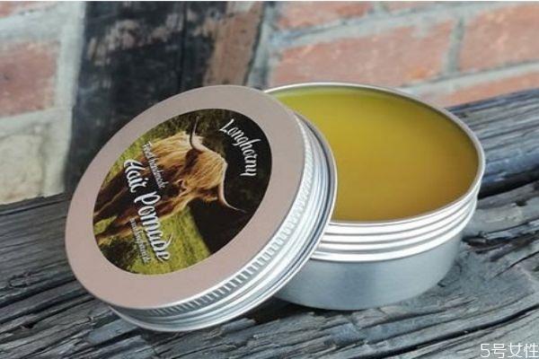 啫喱膏和发蜡哪个好 啫喱膏和发蜡有什么区别 啫喱膏和发蜡哪个好 啫喱膏和发蜡有什么区别