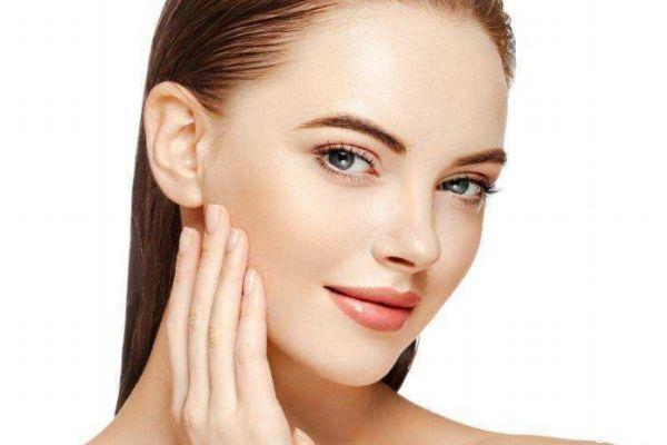 鼻子上的黑点是什么呢 怎么清理鼻子上的垃圾呢 鼻子上的黑点是什么呢 怎么清理鼻子上的垃圾呢