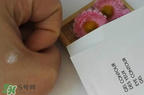 伊诗贝格眼霜怎么样?伊诗贝格眼霜有几款好用吗? 伊诗贝格眼霜怎么样?伊诗贝格眼霜有几款好用吗?