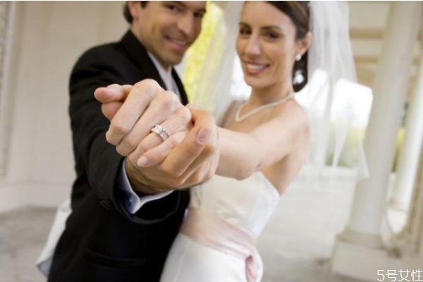 多大结婚算正常 多大结婚才合适 多大结婚算正常 多大结婚才合适