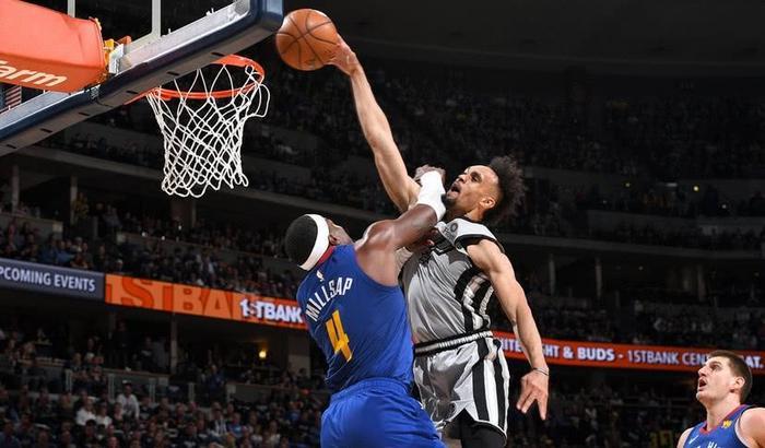 隔扣米尔萨普+关键抢断,马刺力克掘金!他功不可没