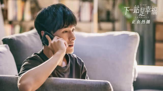 两个角色截然不同,演什么像什么?张雨剑:因为不红