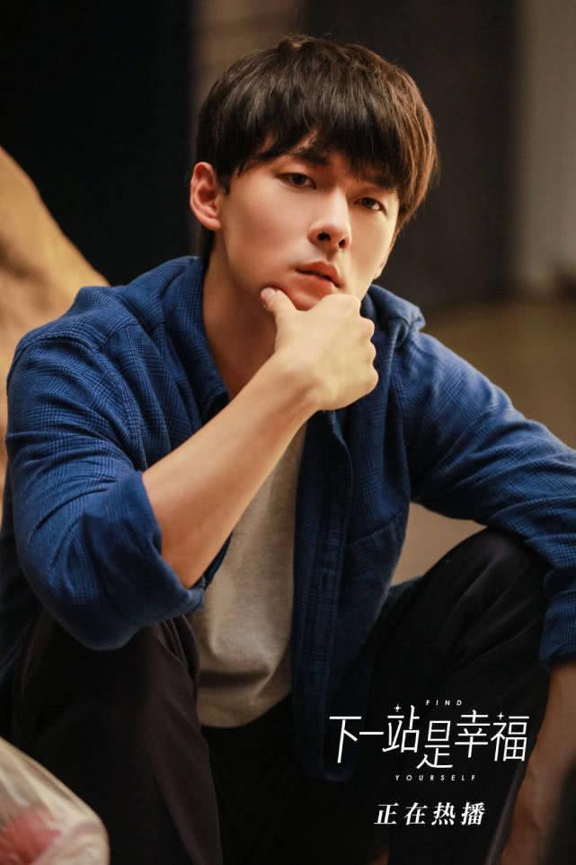 两个角色截然不同,演什么像什么?张雨剑:因为不红