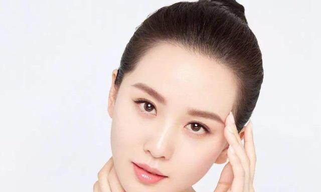 告别夸张网红妆,想要的高级妆感怎么化?才能带来优雅的气质