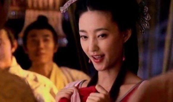 青楼女子不听话怎么办呢?老妈子有办法,非常残忍