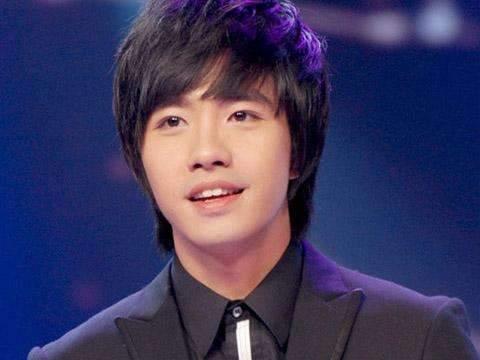 俞灏明首谈自己烧伤后被甩,艰难复出,为了证明给前任看?