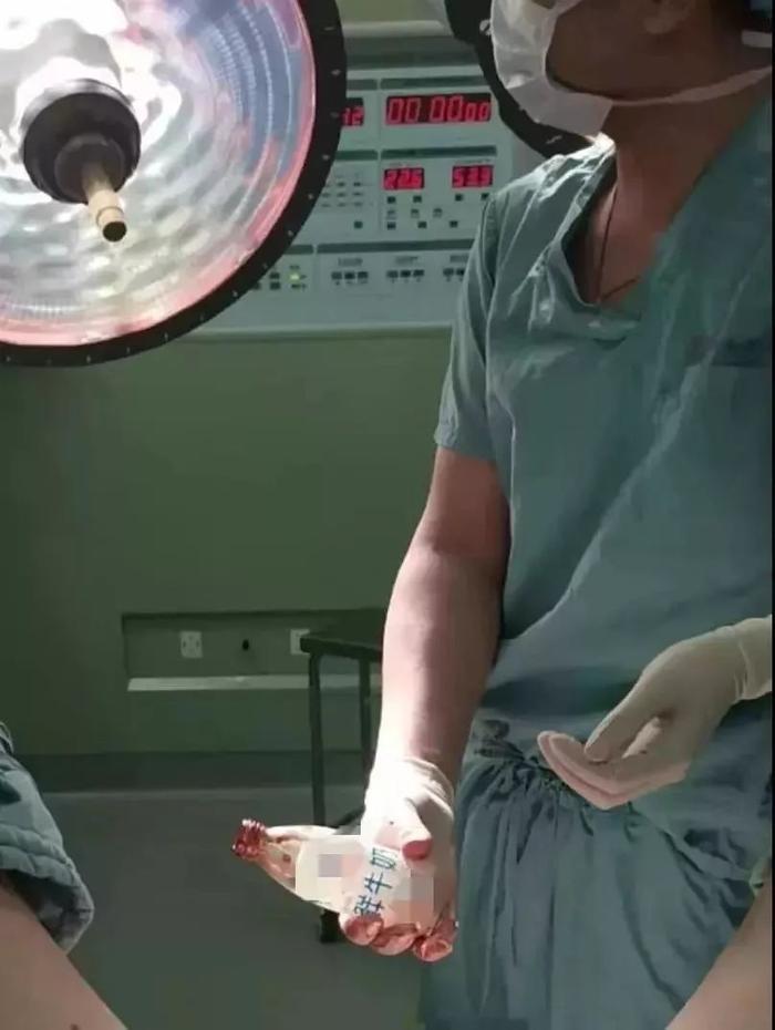 他们往下面塞的这些东西,竟藏着成年人“羞于启齿”的秘密...