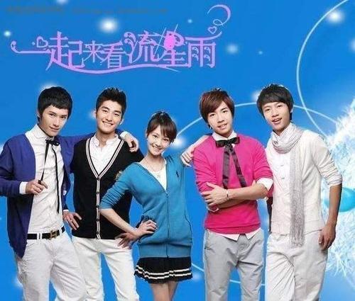 知名编剧太势力?讥讽当红爱豆像日本人,转头却和成龙外甥攀关系