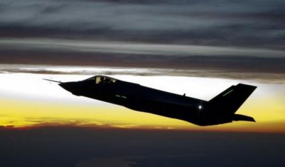 ​日本一架F35飞机坠毁，飞机残骸已经找到，是因为飞行故障？