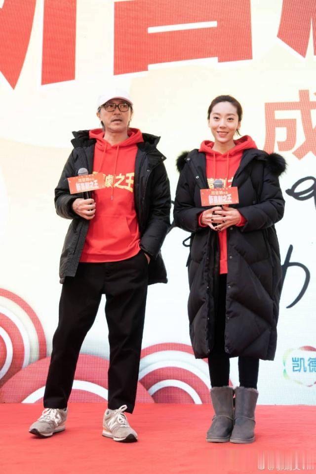 “跑龙套”的她主演《新喜剧之王》,将成为新一代“星女郎”!