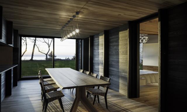 筑讯设计:带你进小树林,看这对情侣的激情小屋