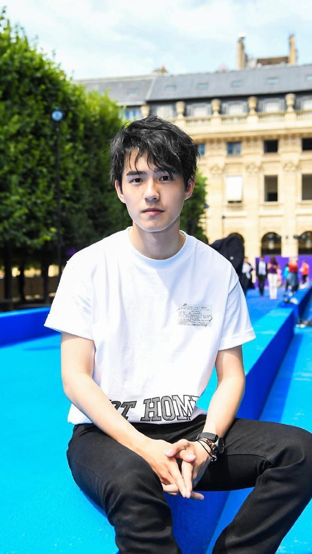 太暖心了!刘昊然给粉丝捐钱 汇款人还写得是自己的本名刘源