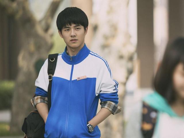 太暖心了!刘昊然给粉丝捐钱 汇款人还写得是自己的本名刘源