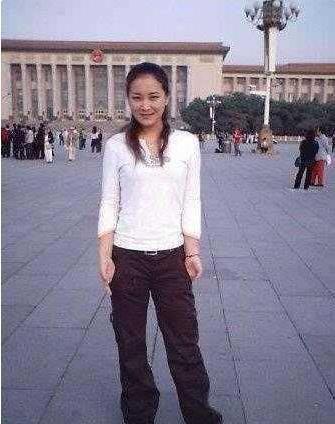 喜剧女王贾玲：师父冯巩慧眼相中毫无索取，十年付出一夜成名！