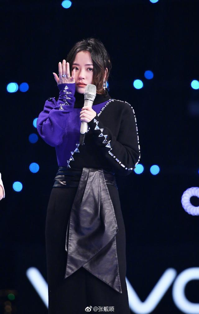 梦想的声音：张靓颖献唱短发，华少一句话戳中泪点，张靓颖当场哭泣