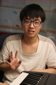 ​华晨宇个人资料 华晨宇是什么星座，华晨宇的个