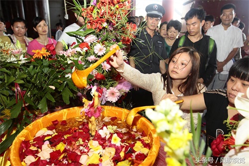 佛教寺庙四月初八举行“浴佛节”，佛门浴佛仪式的功德利益是什么