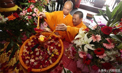 佛教寺庙四月初八举行“浴佛节”，佛门浴佛仪式的功德利益是什么