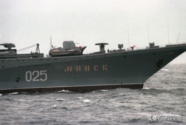 红海军的巅峰时代——基辅级二号舰“明斯克号出击”