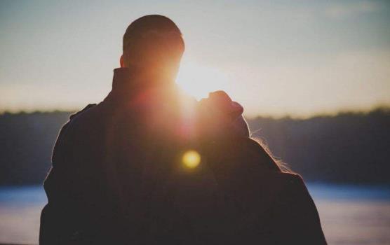 男属马女属狗婚姻好吗?属狗男属马女婚姻状况如何?