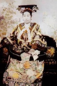 ​慈禧属什么生肖 慈禧是什么姓氏