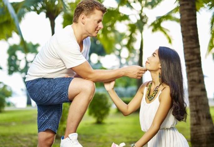 属蛇女和属龙男婚姻状况