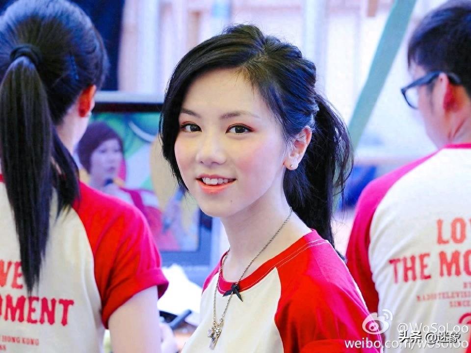 邓紫棋《我是歌手》之前旧照集锦,这也太稚嫩可爱了吧