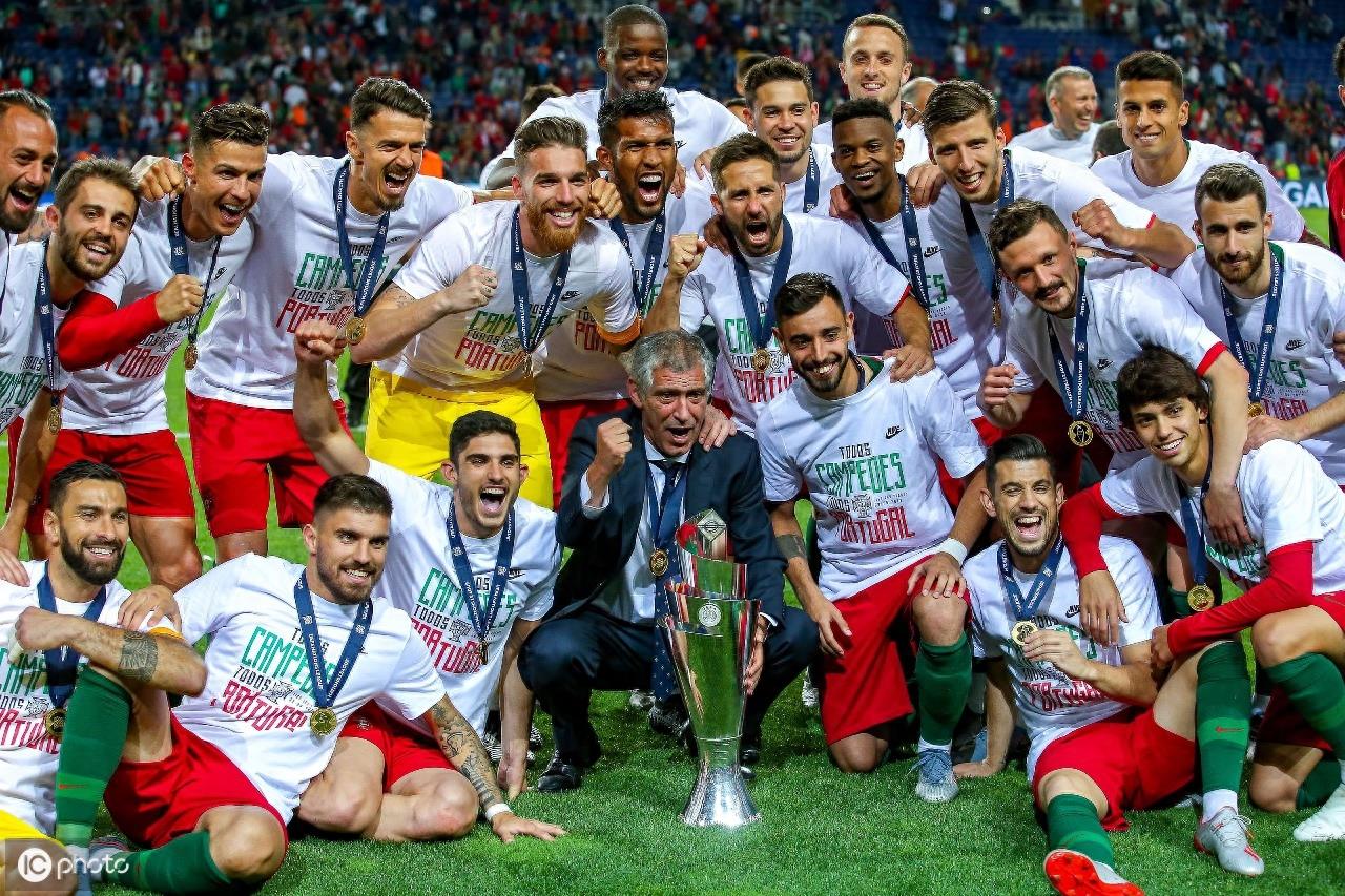 欧洲国家联赛决赛葡萄牙1比0荷兰,C罗作为队长捧杯激动时刻