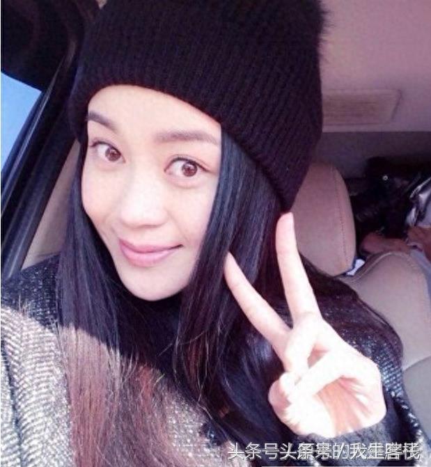 关婷娜在《乡村爱情》中饰演赵本山的妻子