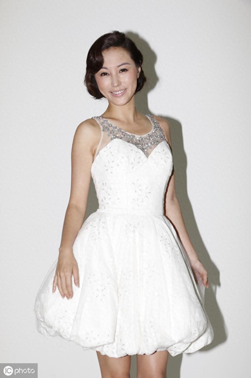 刘心悠，前些年的美照，图5好迷人