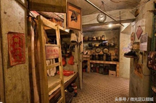 实拍香港笼屋,繁荣背后的“贫民窟”生存状态