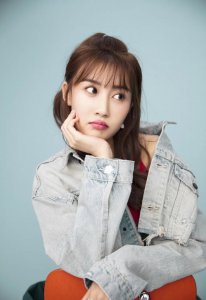 ​张雅卓好漂亮