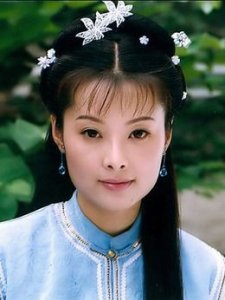 ​杜小月是谁演的（杜小月是袁立演的）