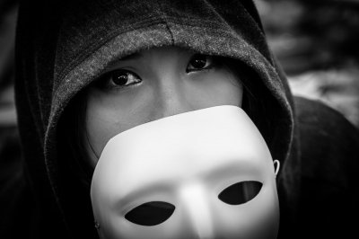 ​渔乐圈第2集：歌坛东北小太妹英子之发家路