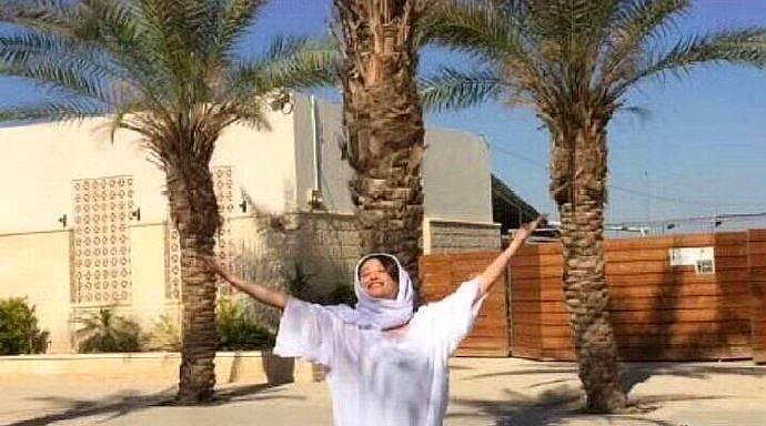 袁立回应生子传闻,坦言:我的人生比较非主流,但已经做好准备!