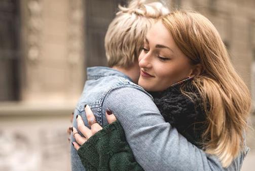 阴历8月28出生的人这辈子几次婚姻