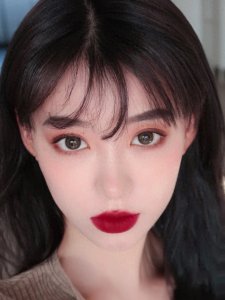 ​黄皮女人口红指南，皮肤不白也可以软萌甜酷任意切换