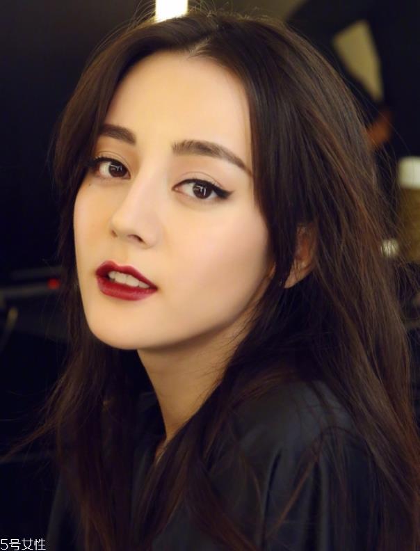 外双眼皮怎么化妆好看 双眼皮眼线画法步骤 外双眼皮怎么化妆好看 双眼皮眼线画法步骤