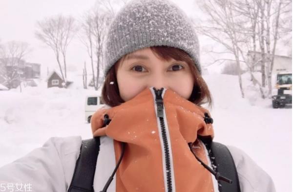 外双眼皮怎么化妆好看 双眼皮眼线画法步骤 外双眼皮怎么化妆好看 双眼皮眼线画法步骤