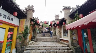 ​袁家村-陕西发展较快较好较正规的旅游村落，你去过吗？