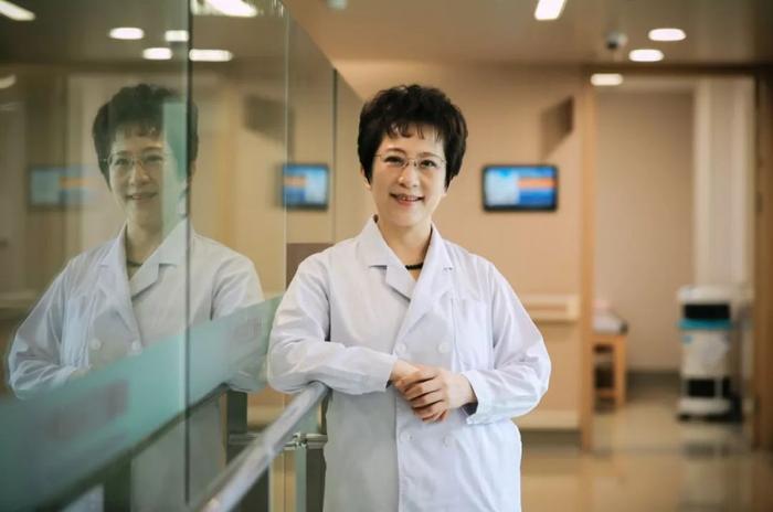 【民革榜样人物】最美医生志愿者——张晓艳