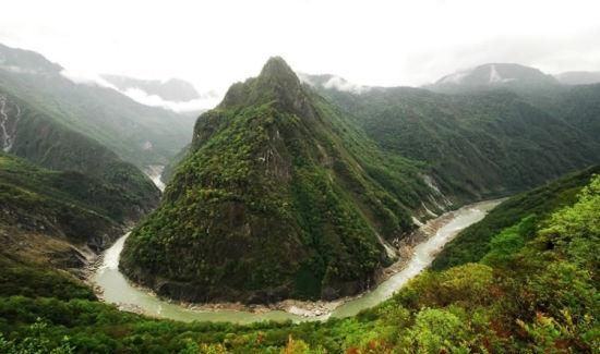 为什么说雅鲁藏布大峡谷是不容置疑的世界第一大峡谷