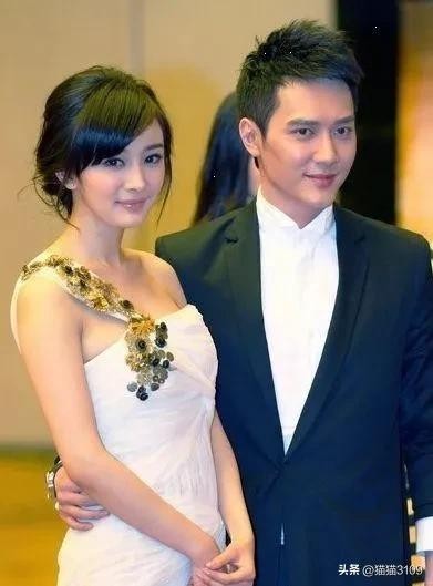 演员冯绍峰的家世到底有多强大了,赵丽颖冯绍峰宣布离婚