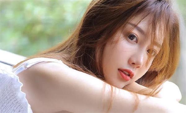 性格内向的女生好追吗？ 性格内向的女生应该怎么追