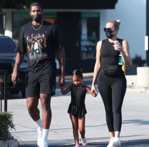 ​状态下滑合同缩水，深陷私生子事件，TT·汤普森出售豪宅